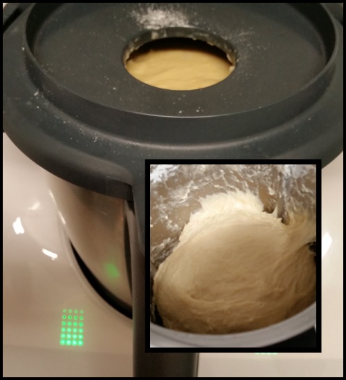 COMO PREPARAR LA BOLLA DE PATRÓN GALLEGA CON Thermomix® (BOLLA DE HUEVO