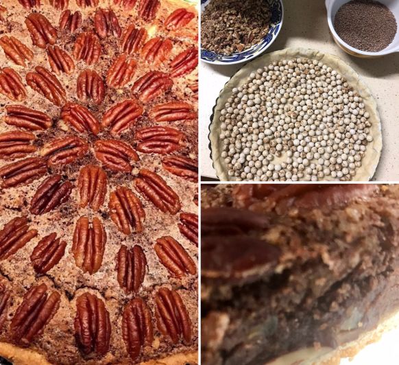 Extremadamente deliciosa!!! Una mezcla entre un Brownie muy cremoso y el crujiente de las nueces pecanas.
